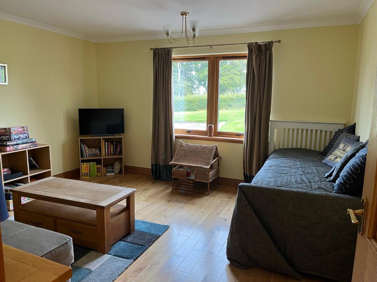 Hen Pen Villa Монтроуз Екстериор снимка